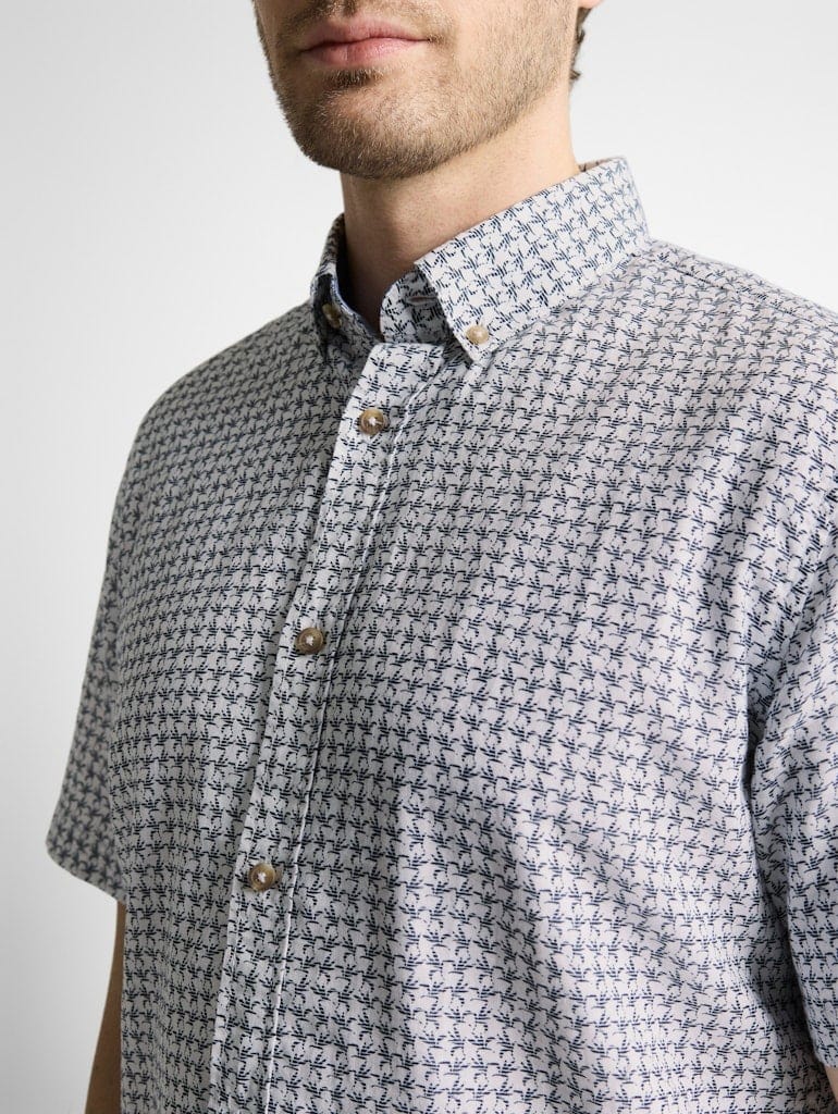 Regular Fit Kurzarmhemd mit Leinenanteil