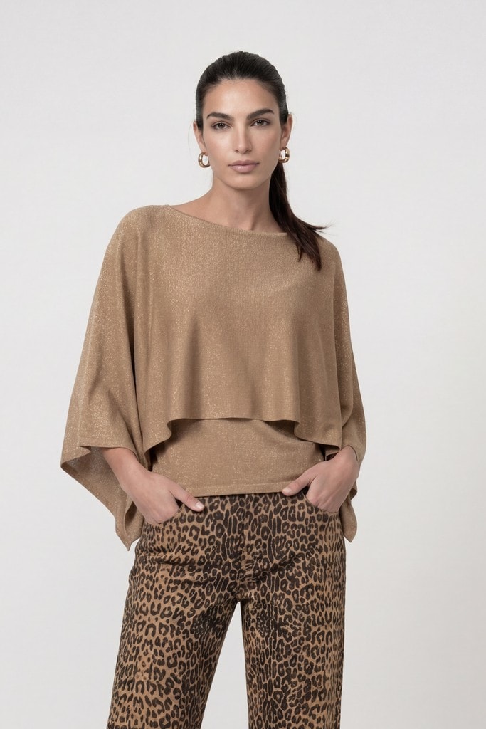 Strickpullover mit Cape-Design