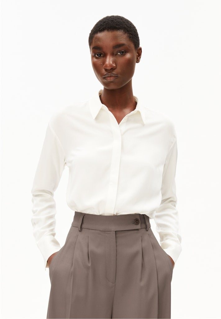 LARISAANA LONGSLEEVE BLOUSE