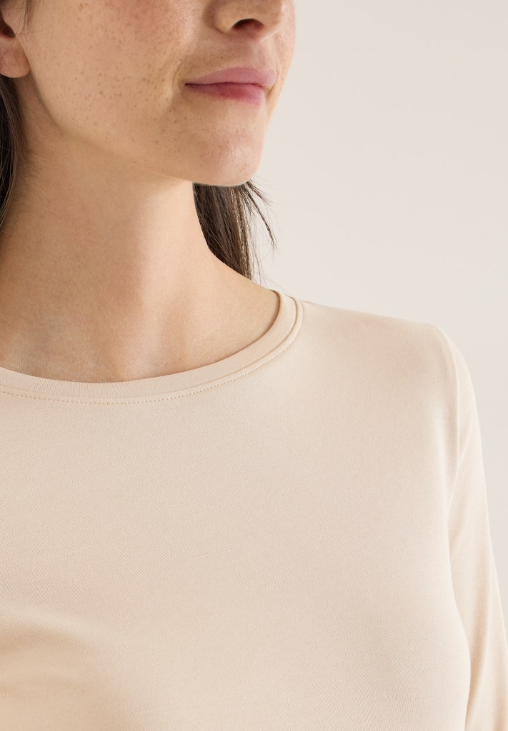 Basic Shirt in Unifarbe