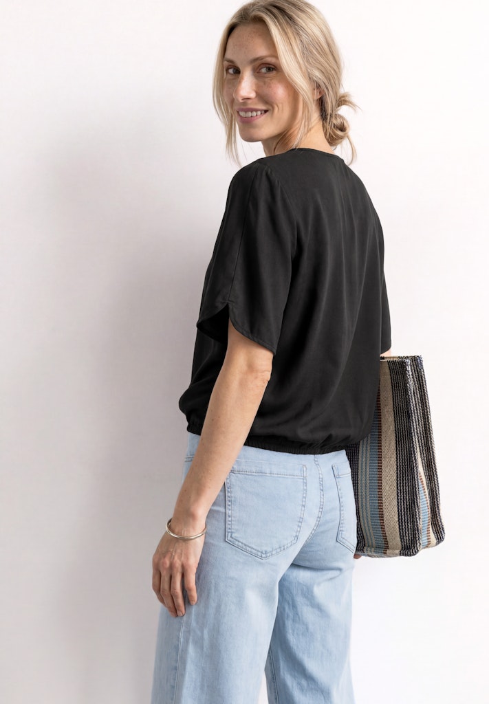 Kurzarm Blusenshirt mit V-Neck