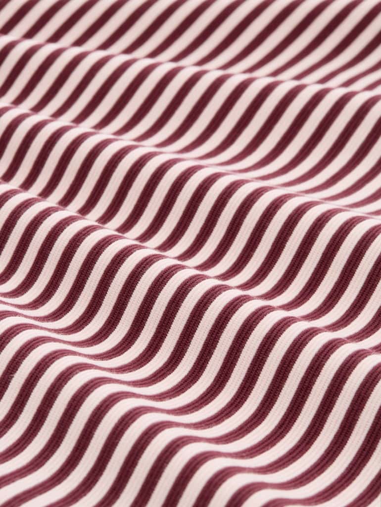 Langarmshirt mit Knopf-Details