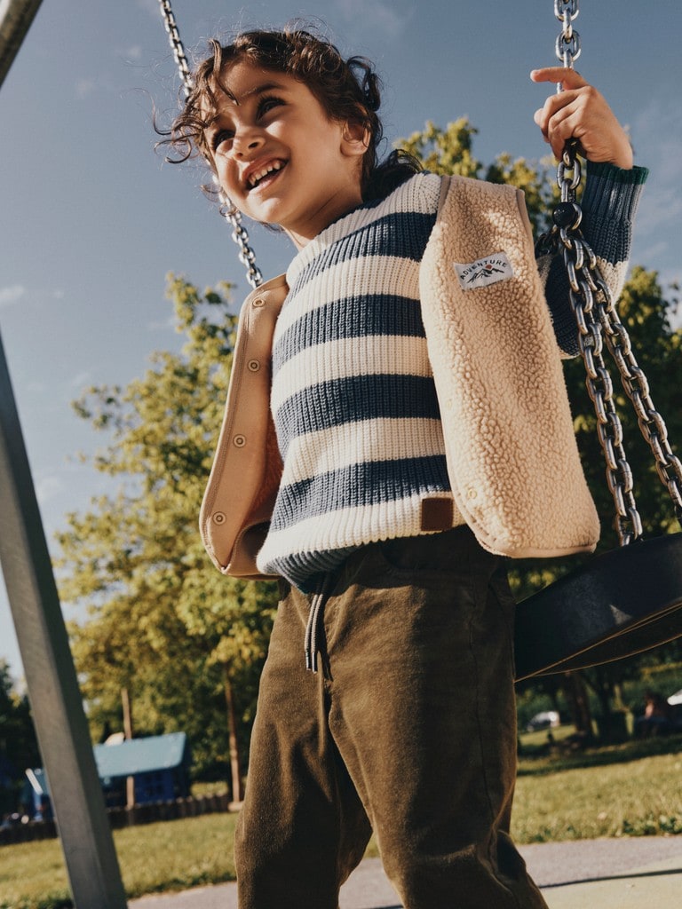 NMMOWE SL NREG TEDDY VEST