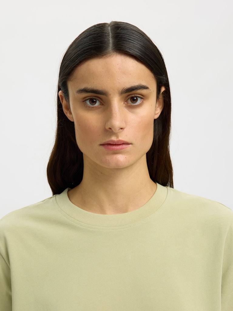 SLWESSENTIAL SS BOXY TEE NOOS