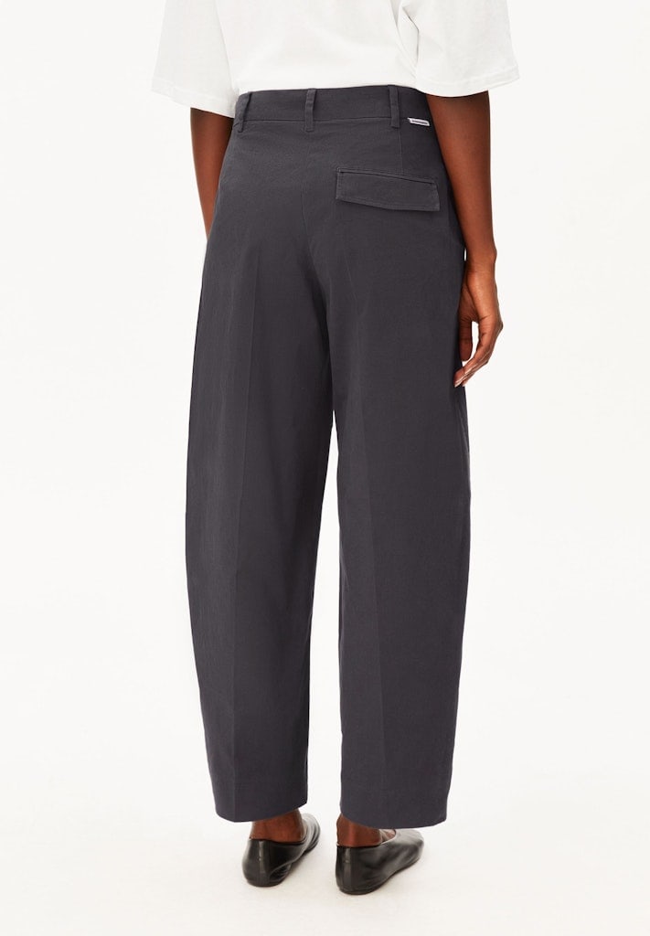 BARREL LEG TWILL PANT