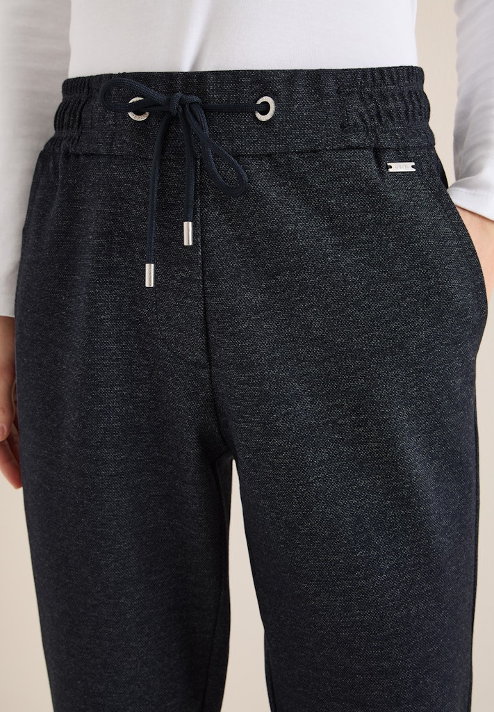 Slim Leg Hose