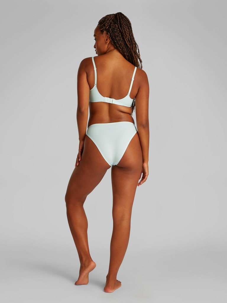 PUSH UP PLUNGE