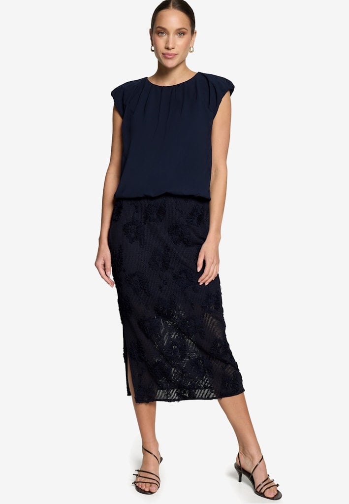 Cropped-Shirt mit Rundhalsausschnitt