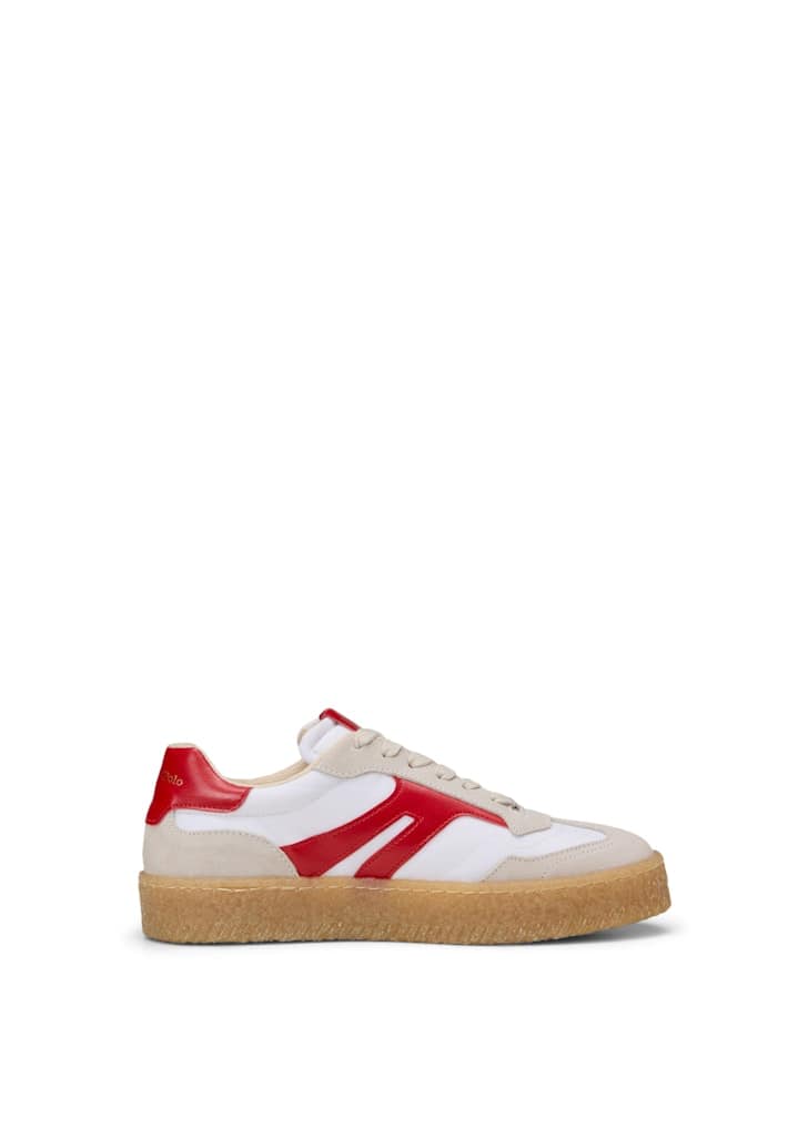 Sneaker Model Cortney