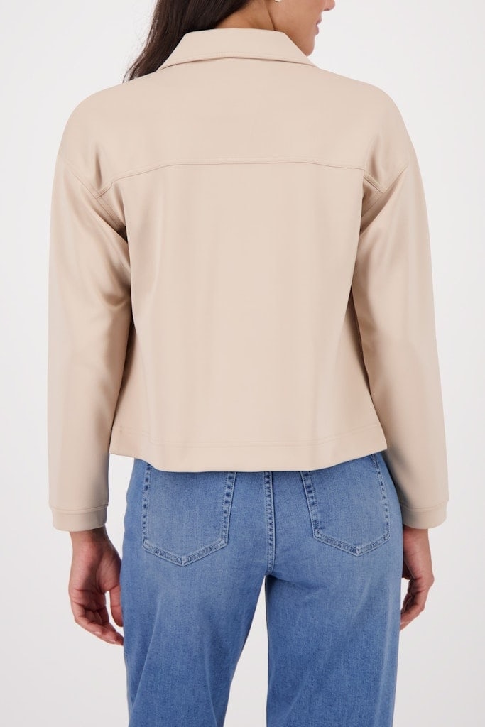 Jacke