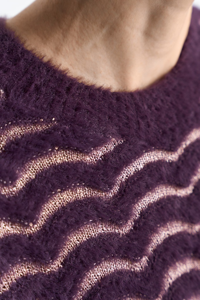 Short Sleeve Crew neck zig zag Yarn Mix