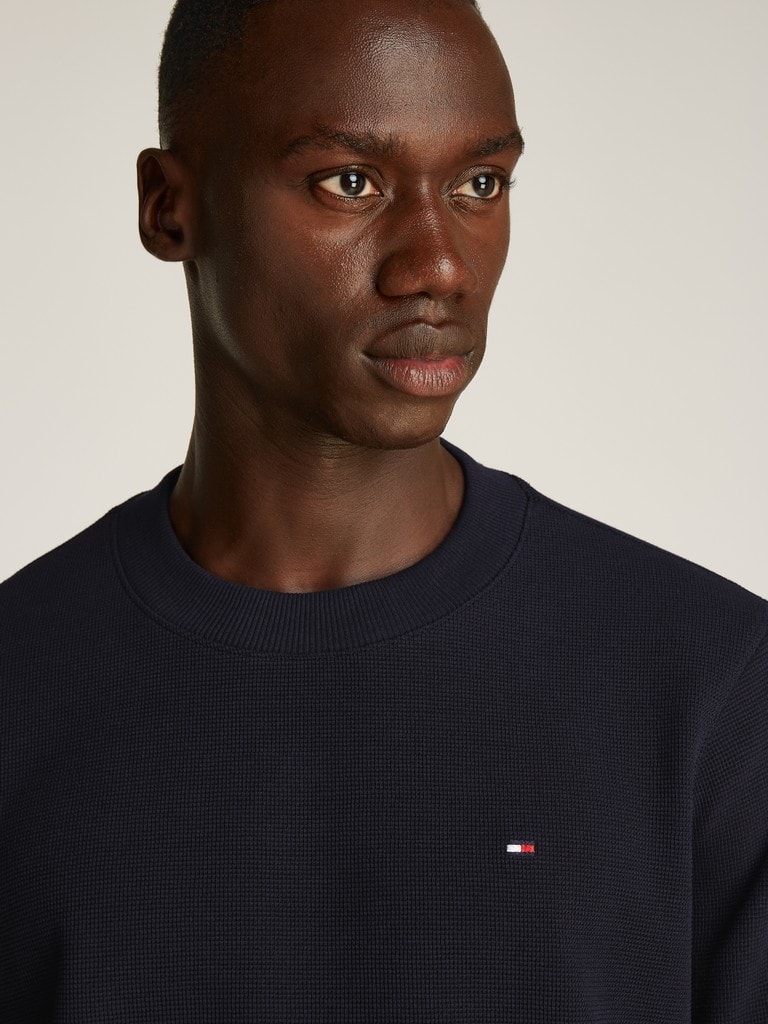 TEXTURED LS TEE