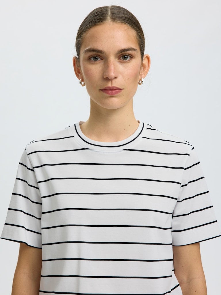 SLWESSENTIAL SS STRIPED BOXY TEE NOOS