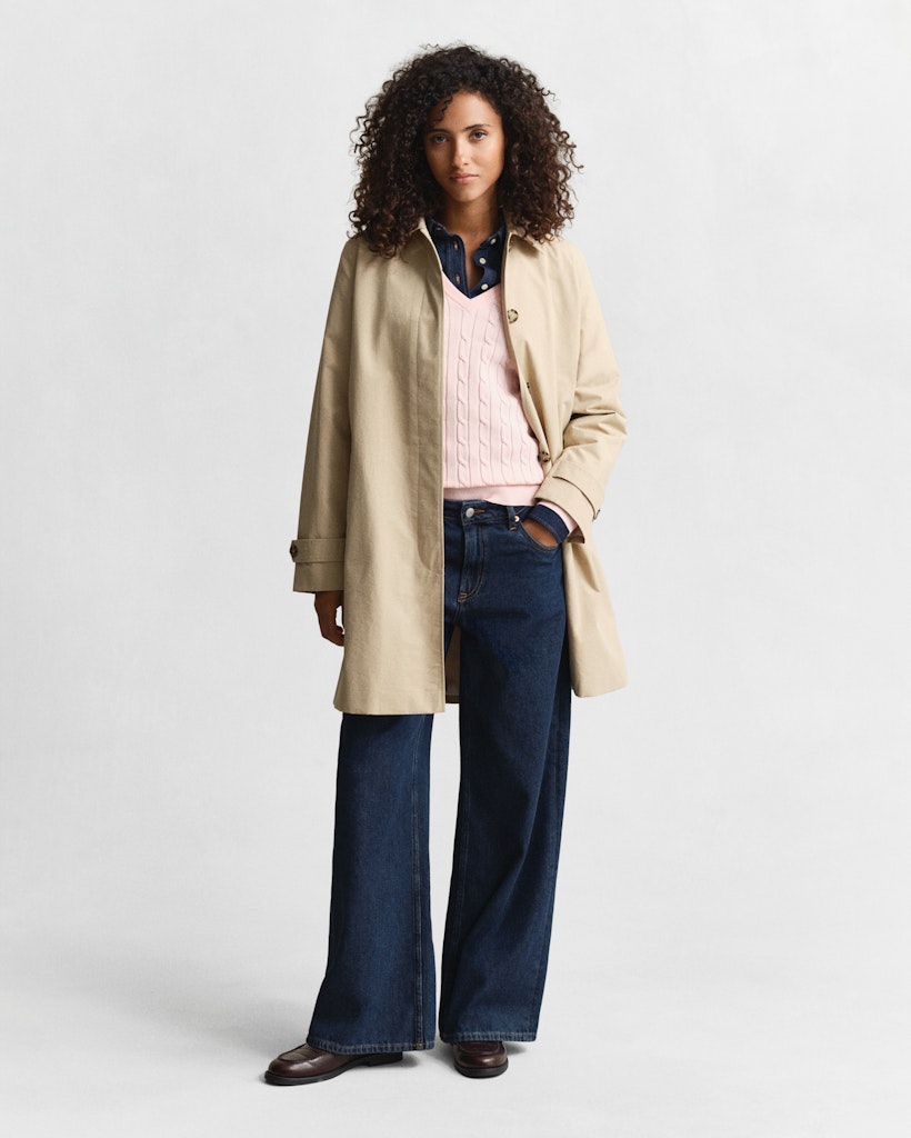 V-Neck Pullover mit Zopfmuster
