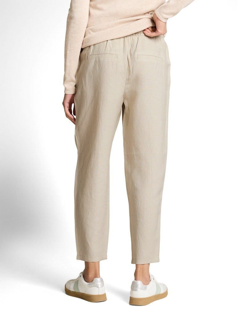 Loose Fit Hose mit Leinenanteil