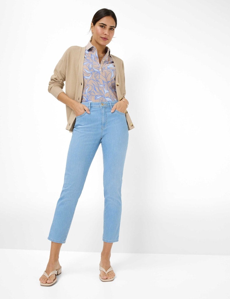Style Mary S