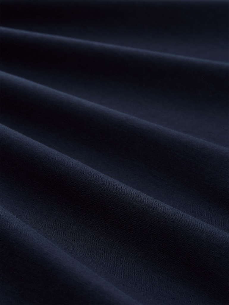 Basic T-Shirt mit Rundhalsausschnitt
