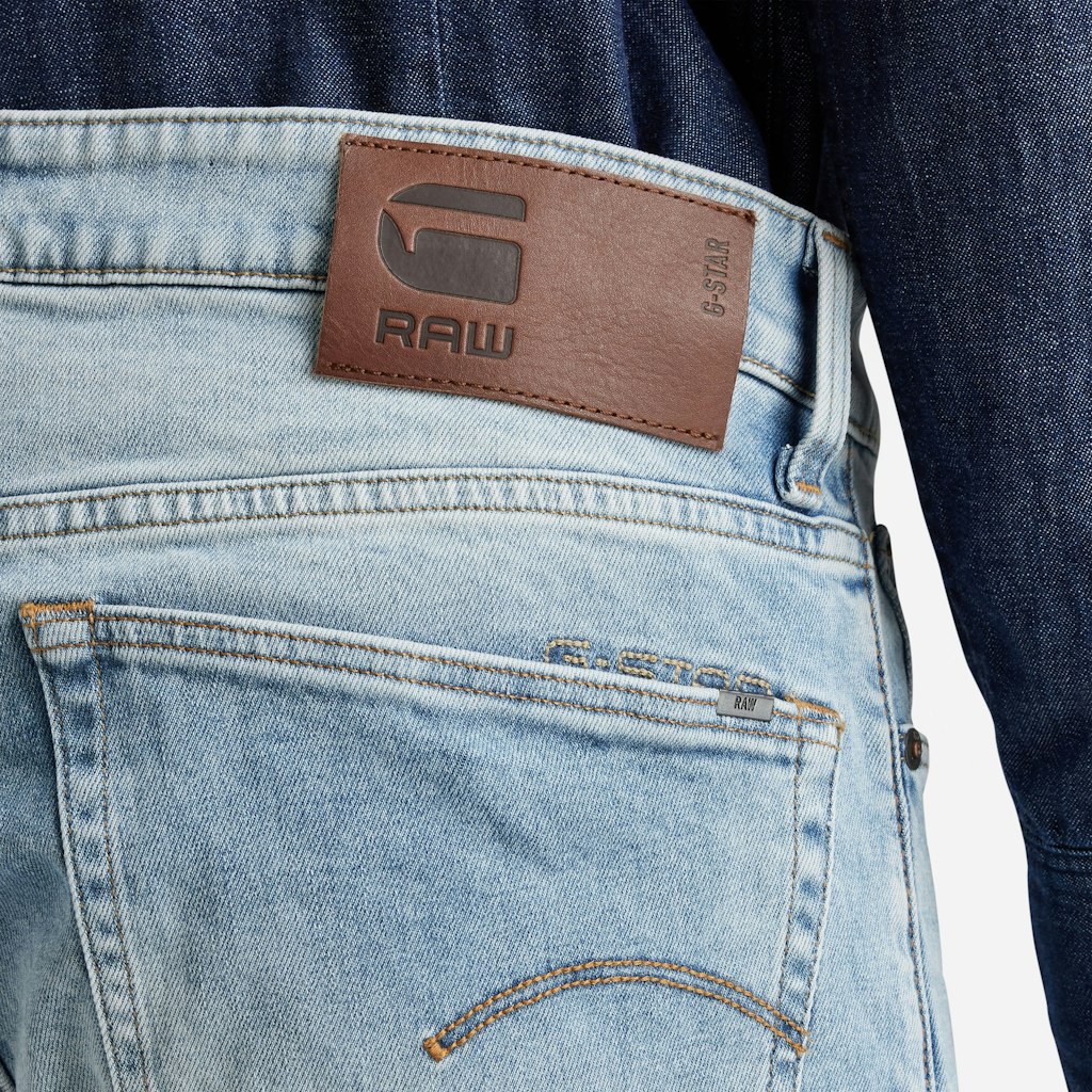 3301 Regular Tapered