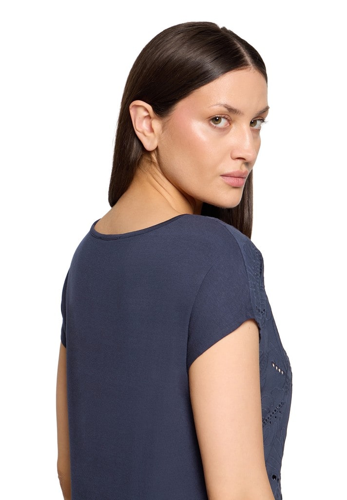 Casual-Shirt