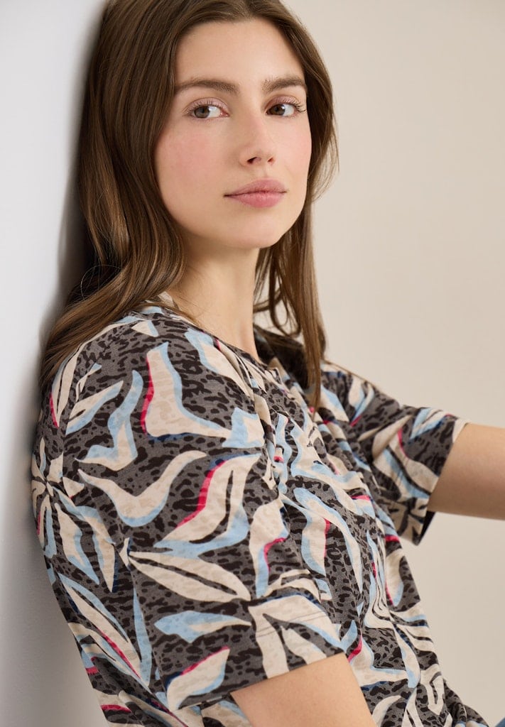 Kurzarm T-Shirt im Ausbrenner-Look