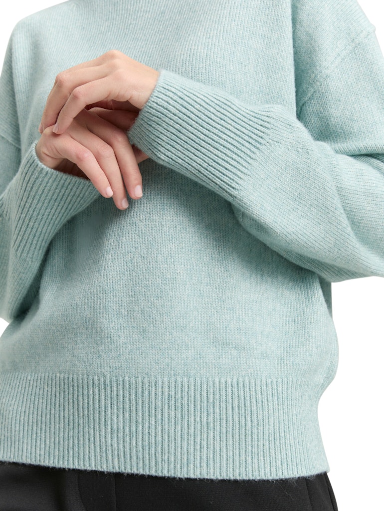 Oversize Strickpullover mit Stehkragen