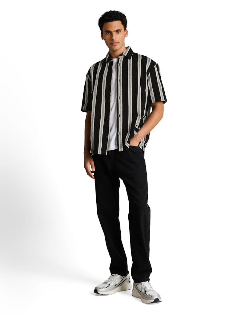 Loose Fit Kurzarmhemd mit Streifenmuster