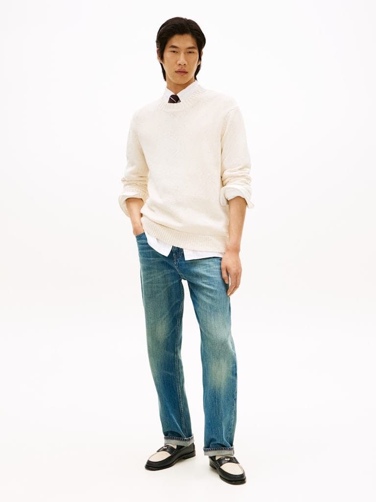 SOFT TEXTURED CREW NECK