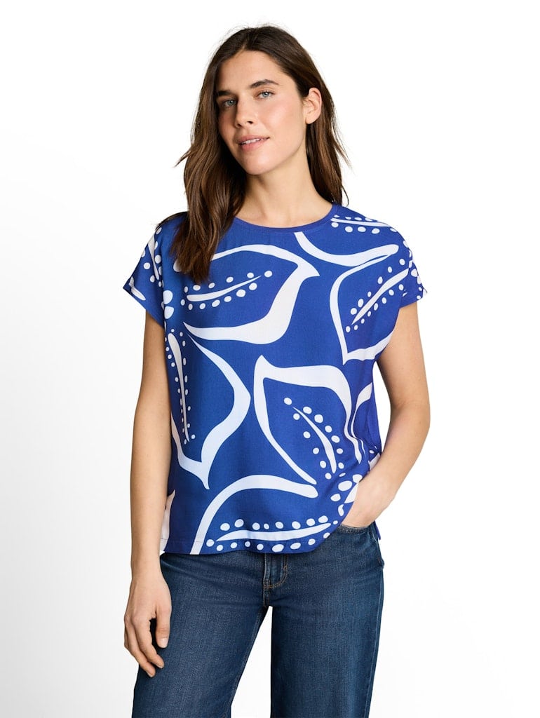 T-Shirt im Material-Mix