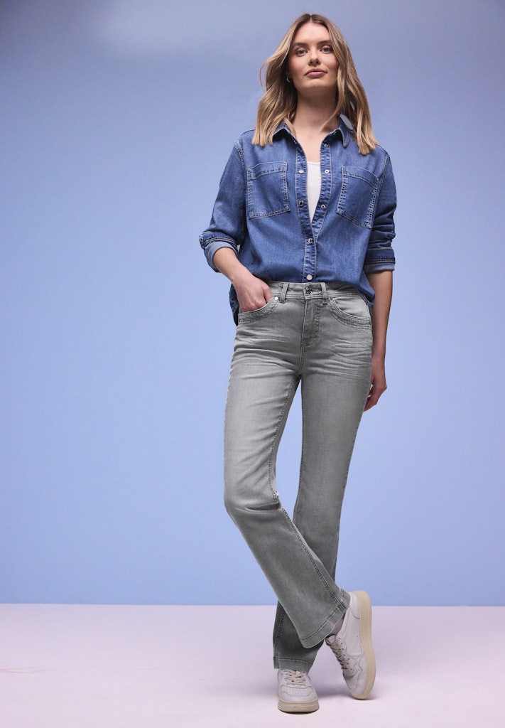 Bootcut Jeans