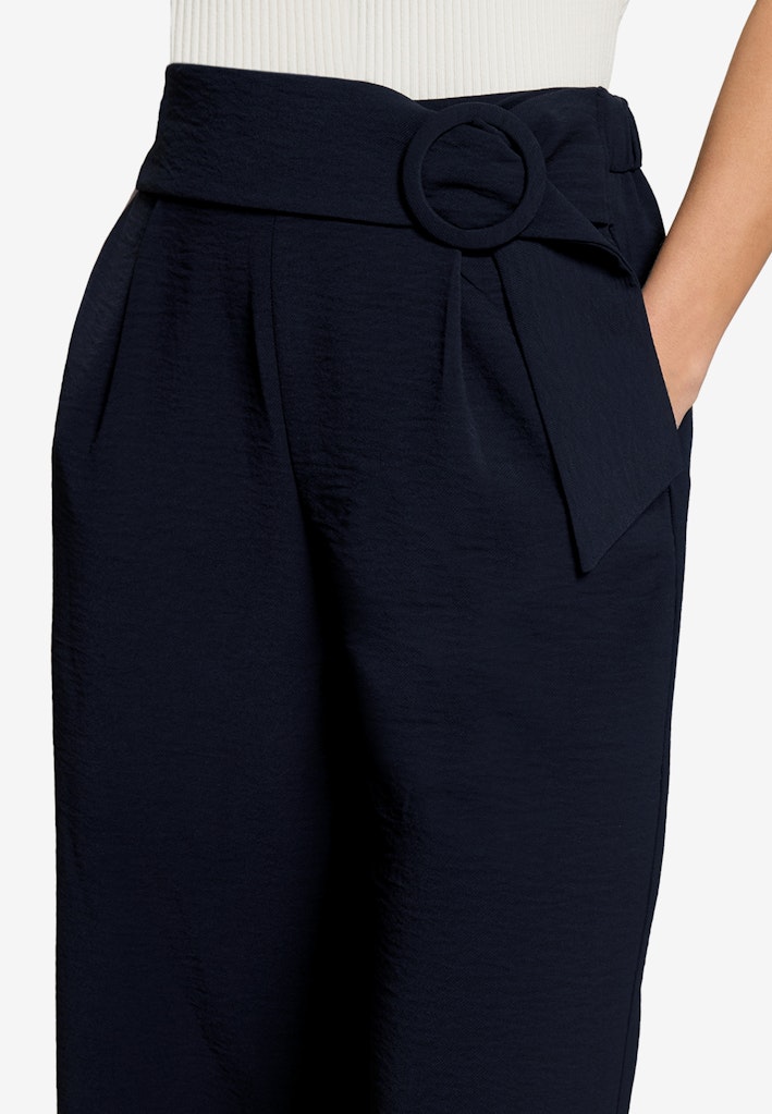Stoffhose 7/8 Länge mit Schnalle