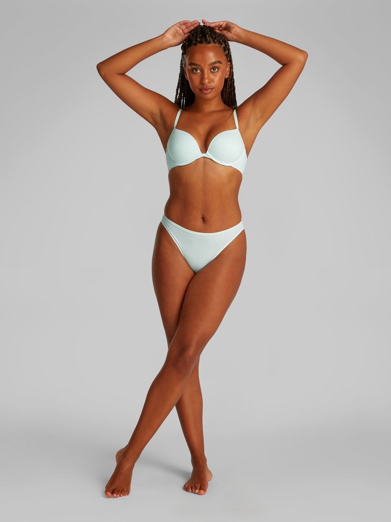 PUSH UP PLUNGE