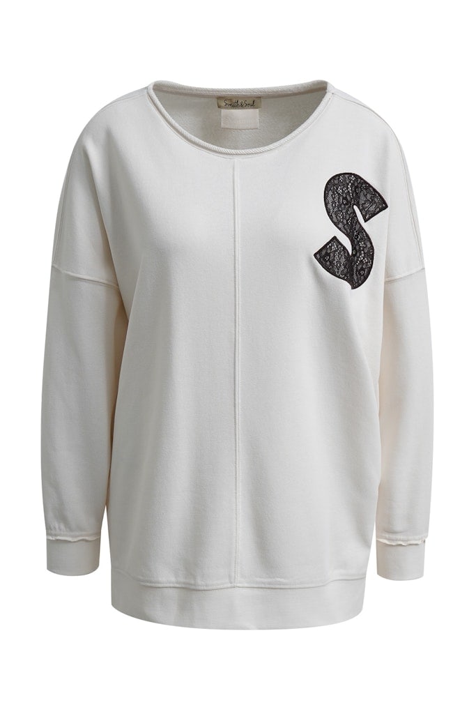 Oversize Sweatshirt Lace Wording