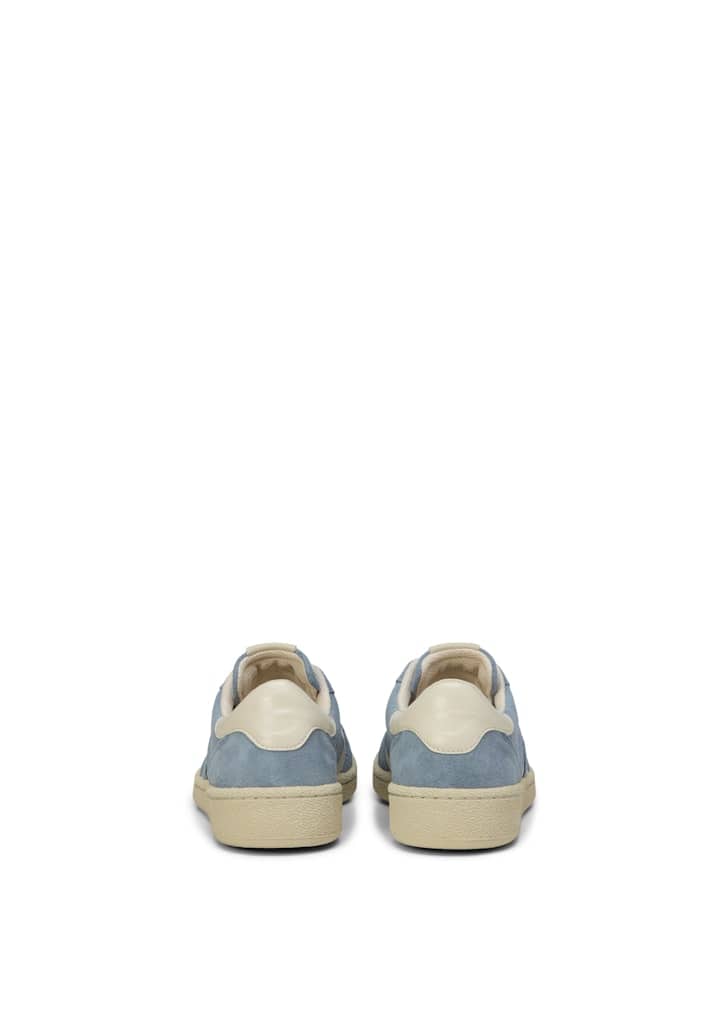 Sneaker Model Zen