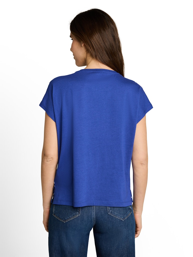T-Shirt im Material-Mix