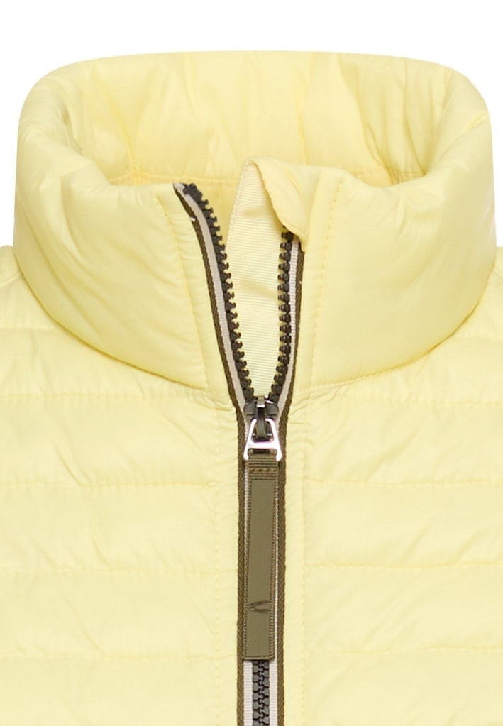 Gefütterte Weste mit Taschen