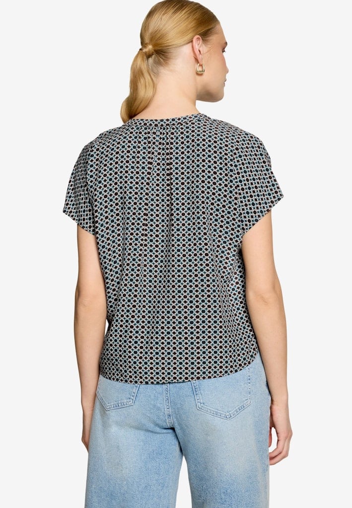 Blusenshirt mit grafischem Muster