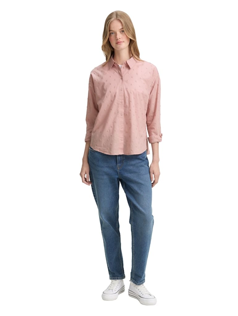 Hemdbluse mit gepunkteter Struktur