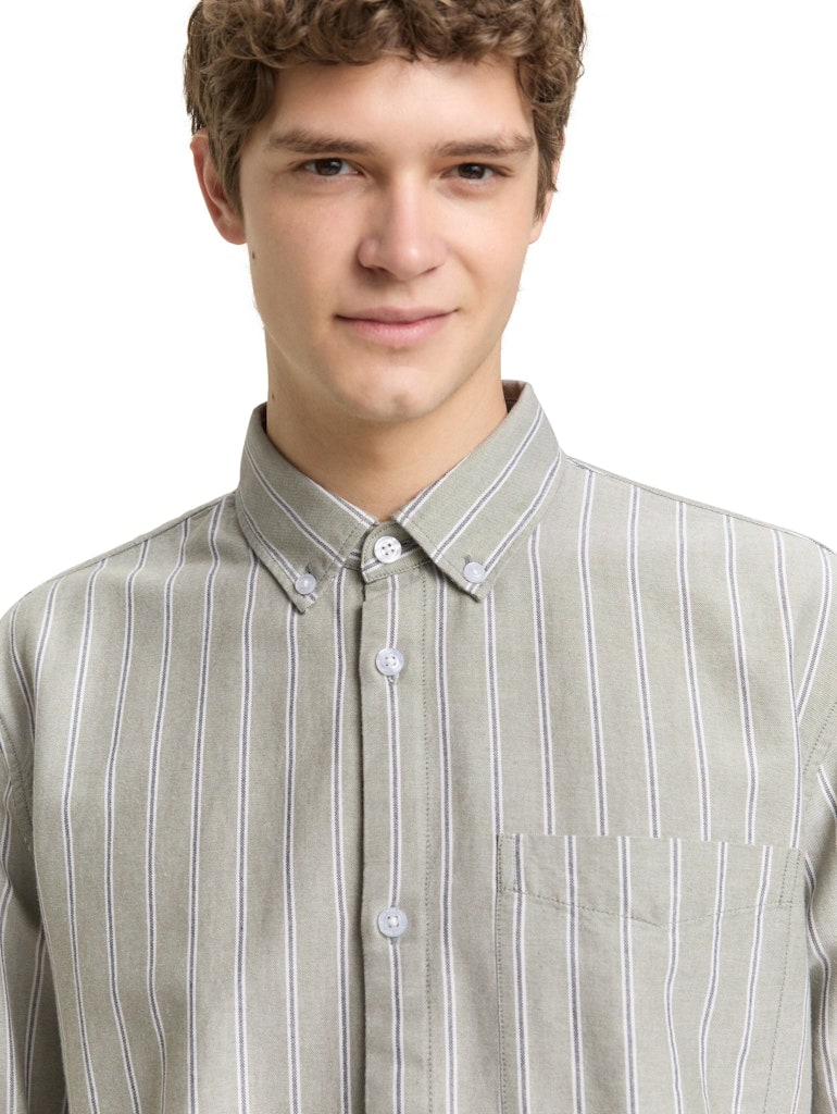 Relaxed Fit Hemd aus Baumwolle