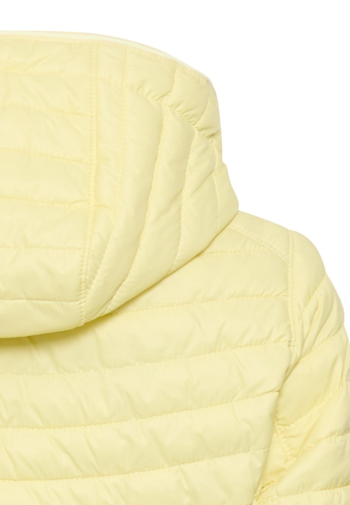 Gefütterte Jacke mit abnehmbarer Kapuze