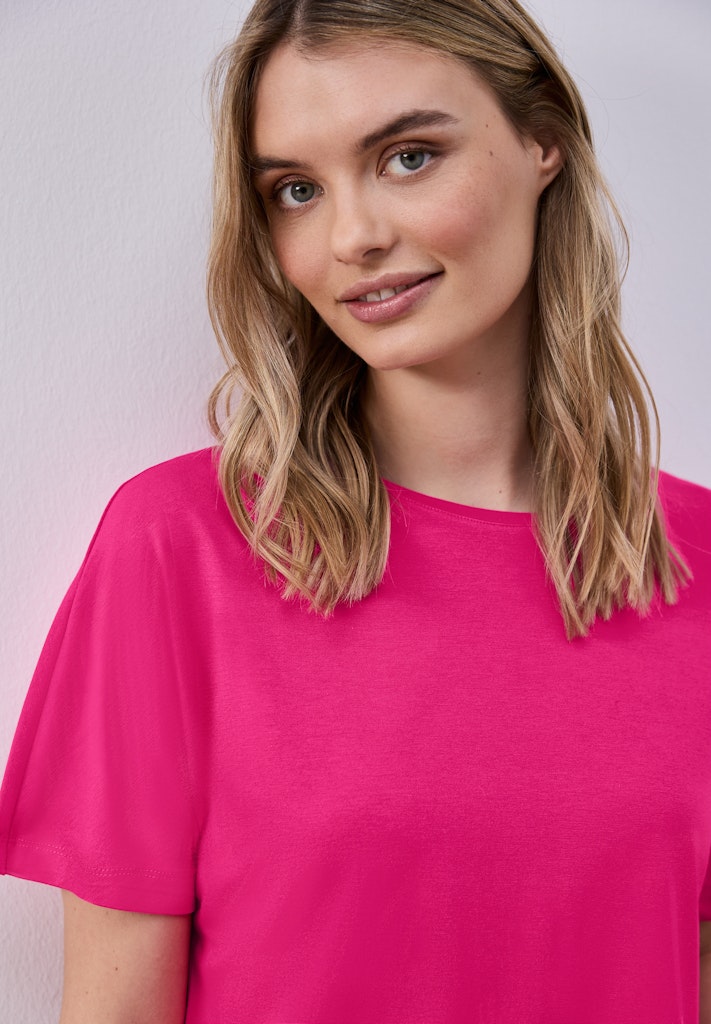 Basic T-Shirt mit Dropped Shoulders