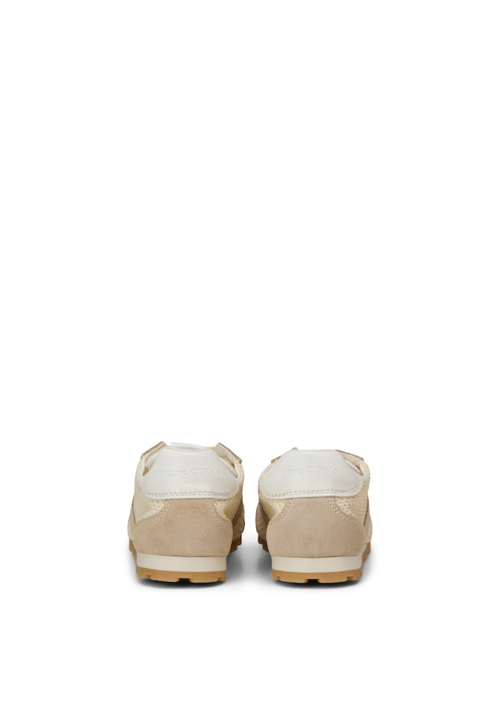 Sneaker Model Fabiana