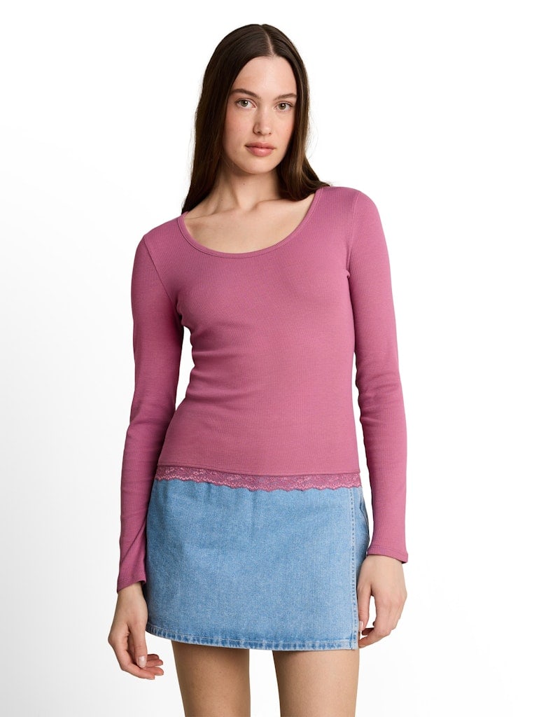 Langarmshirt mit Spitze