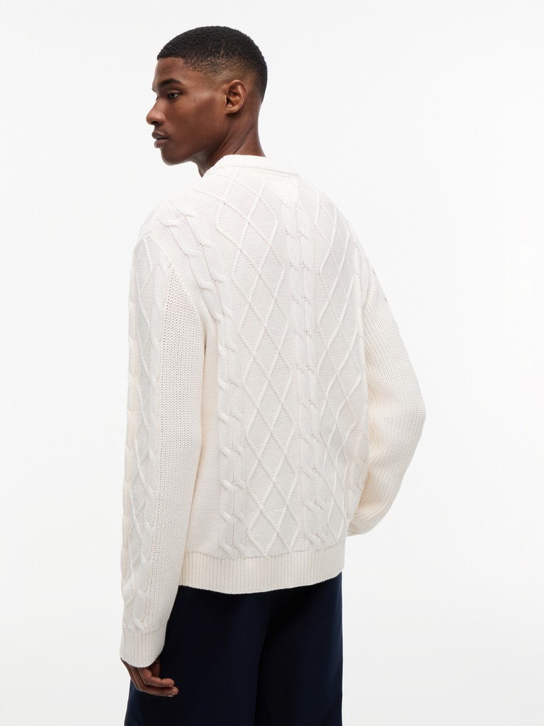 TJM REG CABLE KNIT SWEATER
