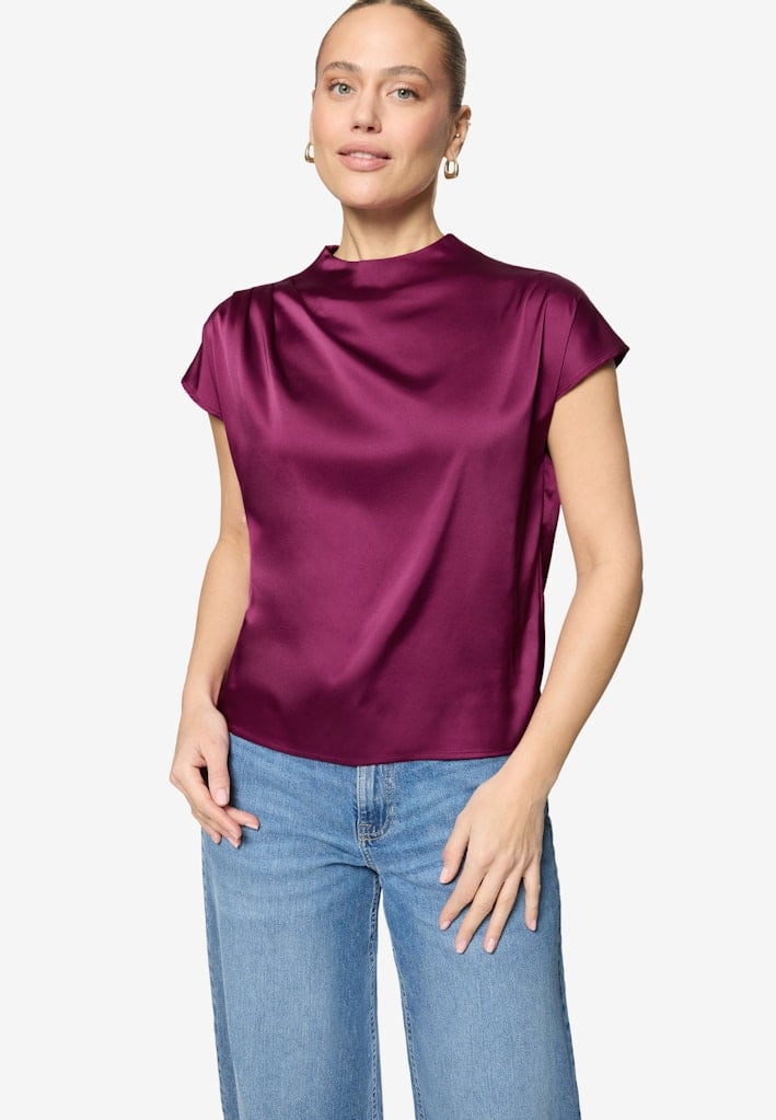 Satinbluse mit Stehkragen
