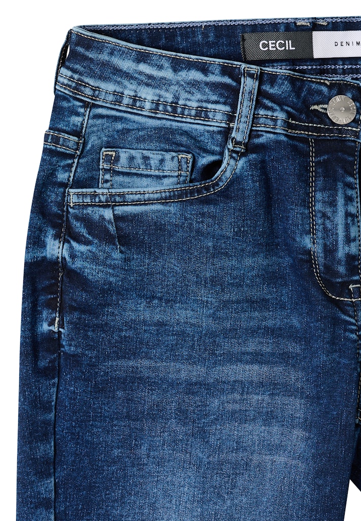 Slim Leg Jeans