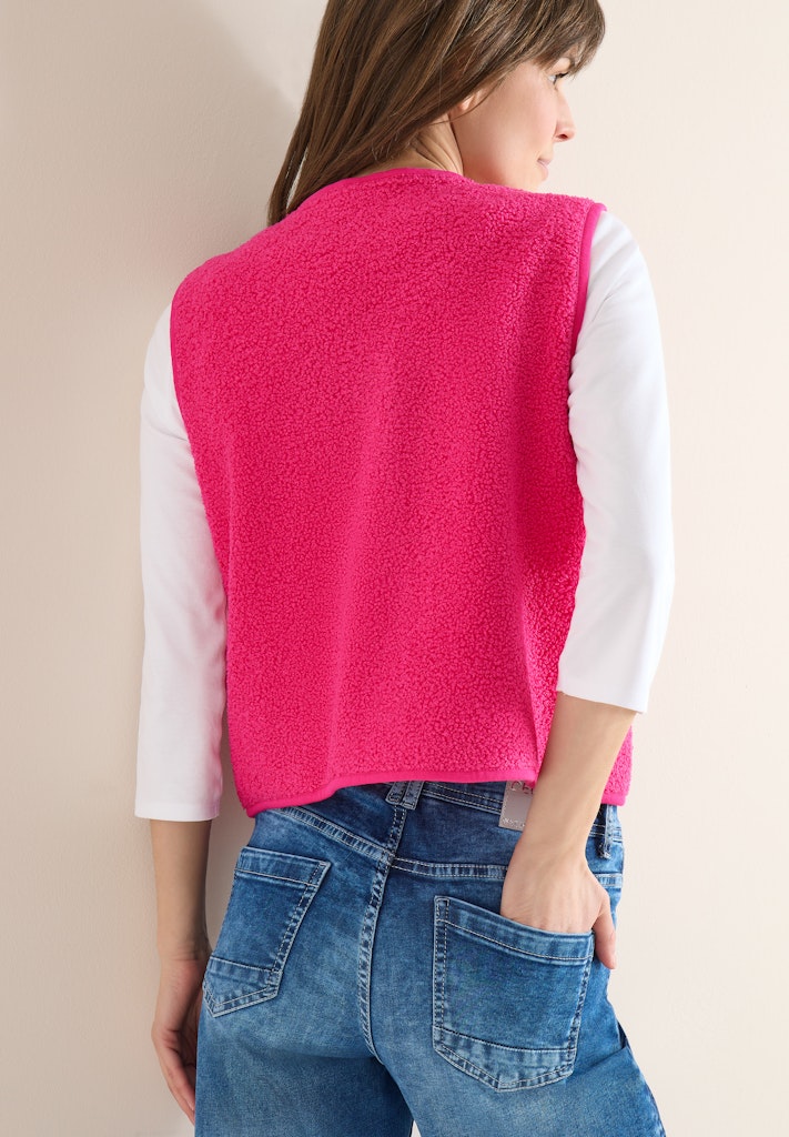 Weste aus Teddy-Material mit Rundhals