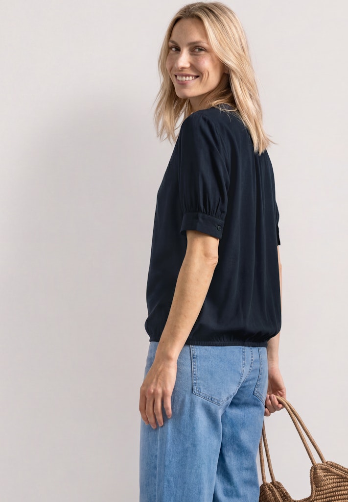 Kurzarm Bluse mit Split Neck und Elastiksaum