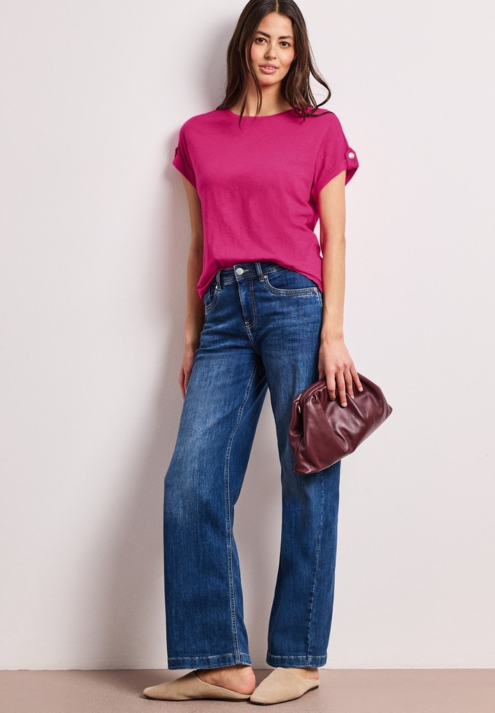 T-Shirt mit Rundhals und Knopfdetails