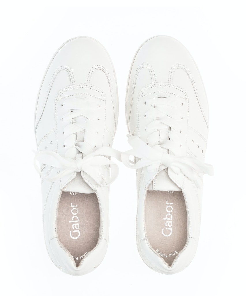 Sneaker low Materialmix Leder creme