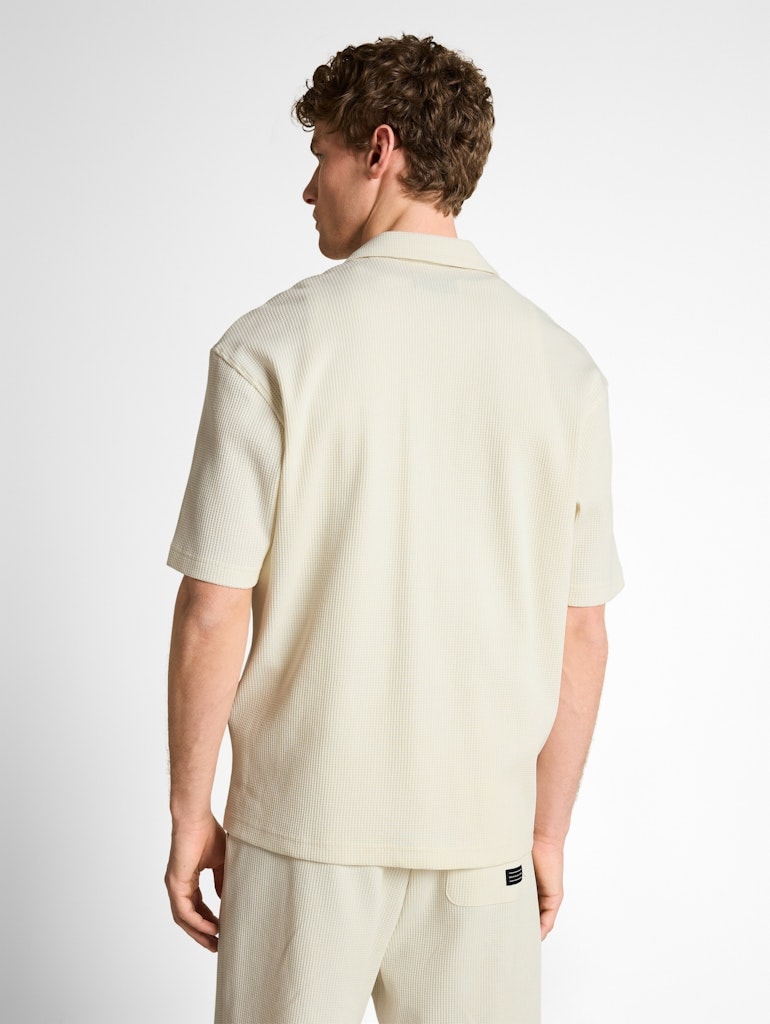 Relaxed Fit Resort Hemd mit Waffelstruktur